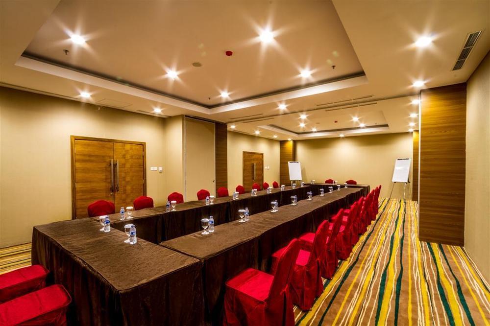 Hariston Hotel & Suites, Pluit - Jakarta Exterior foto
